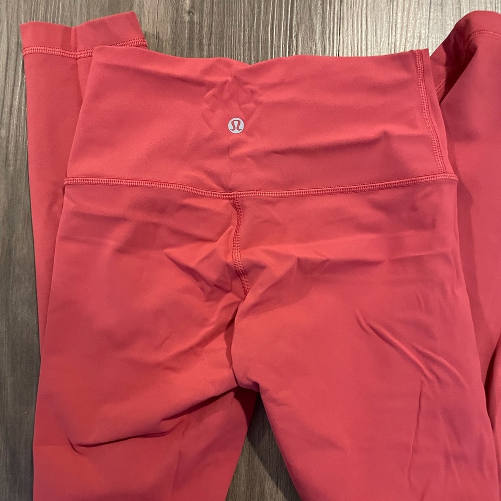 Lululemon leggings